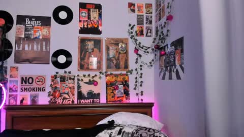 Snapshot of darleneferran chatting on March 2025 02:46:02 AM lina online show from March 2025 02:46:02 AM