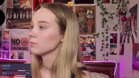 Snapshot of darleneferran chatting on September 2025 08:45:01 PM lina online show from September 2025 08:45:01 PM