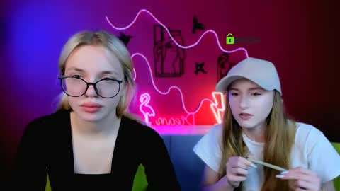 darly honey online show from April 2026 11:27:01 AM