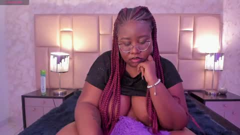  Darnell Queen online show from January 2025 07:45:01 AM