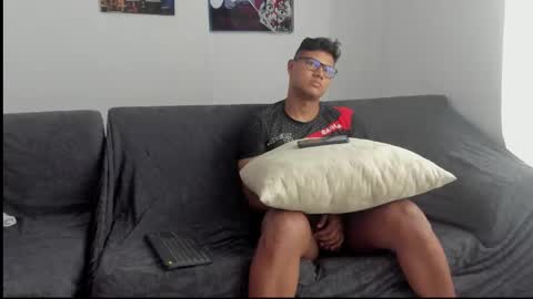 Darren lemus online show from November 2025 02:49:02 PM