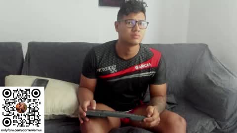 Darren lemus online show from November 2025 07:35:01 PM