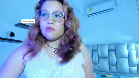 Snapshot of darsyrivers chatting on April 2026 12:14:01 PM Darsy online show from April 2026 12:14:01 PM