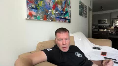 Snapshot of dartanha007 chatting on April 2026 03:43:01 PM dartanha007 online show from April 2026 03:43:01 PM