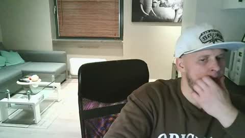 Snapshot of dartanjanas chatting on November 2025 11:05:02 PM Dario online show from November 2025 11:05:02 PM