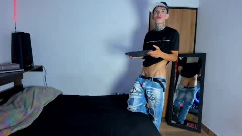 Snapshot of darwin_stark chatting on May 2026 09:41:02 PM darwin_stark online show from May 2026 09:41:02 PM