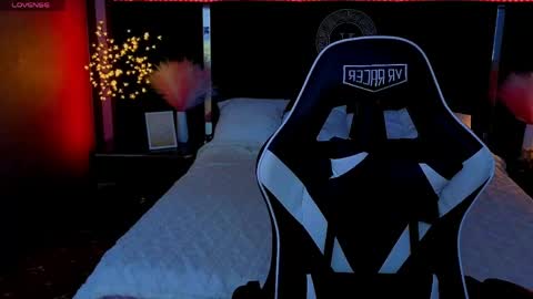 daryana_gray online show from June 2026 06:15:01 AM
