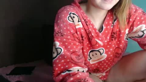 Dafne online show from December 2024 01:22:01 AM