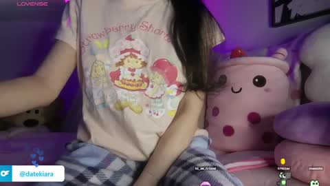 Kiara  online show from December 2024 07:40:02 AM