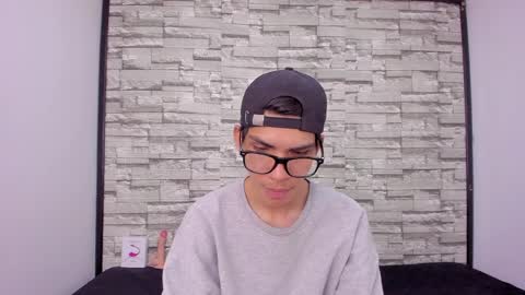 Snapshot of dave_925_ chatting on April 2026 06:16:02 PM dave_925_ online show from April 2026 06:16:02 PM