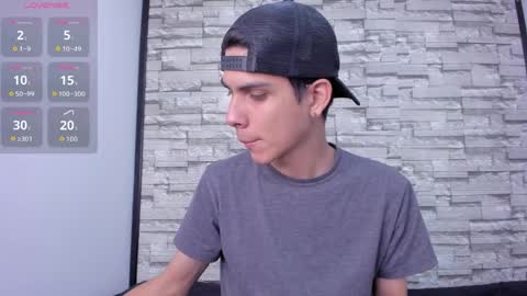 Snapshot of dave_925_ chatting on April 2026 05:57:01 PM dave_925_ online show from April 2026 05:57:01 PM