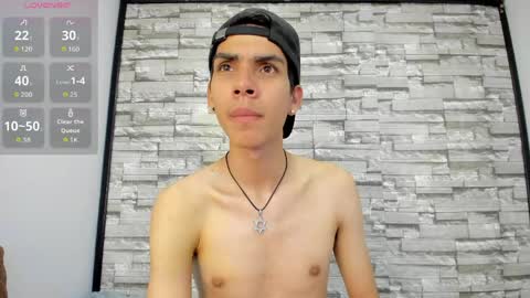 Snapshot of dave_925_ chatting on April 2026 06:55:02 PM dave_925_ online show from April 2026 06:55:02 PM