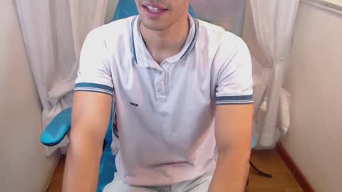 Snapshot of dave_bakers chatting on April 2026 10:18:01 PM Dave Bakers online show from April 2026 10:18:01 PM