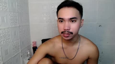 Snapshot of dave_cummers chatting on July 2026 07:02:01 AM DAVE online show from July 2026 07:02:01 AM