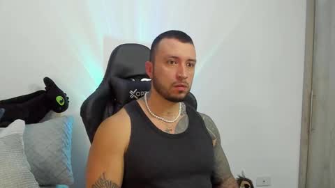 Snapshot of dave_max93 chatting on October 2025 10:00:02 AM DAVE MAX online show from October 2025 10:00:02 AM