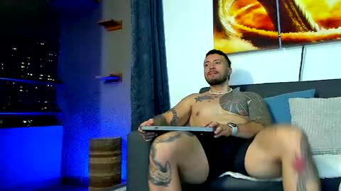 Snapshot of dave_max93 chatting on April 2026 02:51:02 AM DAVE MAX online show from April 2026 02:51:02 AM