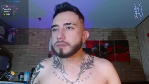 Snapshot of dave_wolf7 chatting on April 2026 07:42:02 AM Dave Wolf online show from April 2026 07:42:02 AM