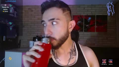 Snapshot of dave_wolf7 chatting on April 2026 06:41:01 AM Dave Wolf online show from April 2026 06:41:01 AM