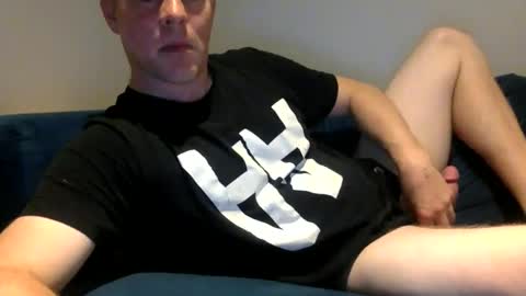 Snapshot of daveb709709709 chatting on September 2025 02:01:02 AM daveb709709709 online show from September 2025 02:01:02 AM