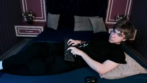 Dave online show from July 2026 07:51:01 PM