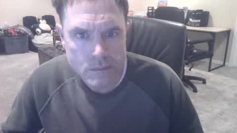 Snapshot of daved14u chatting on December 2025 07:02:02 AM daved14u online show from December 2025 07:02:02 AM