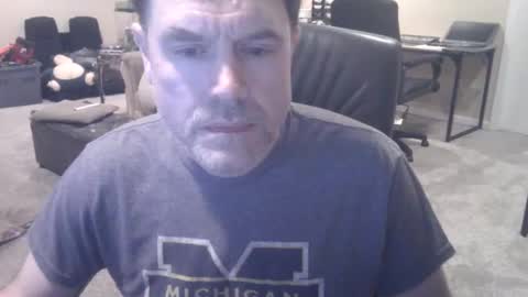 Snapshot of daved14u chatting on March 2026 06:28:02 AM daved14u online show from March 2026 06:28:02 AM