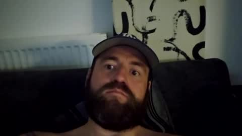 Snapshot of davehw1993 chatting on July 2026 01:52:01 AM davehw1993 online show from July 2026 01:52:01 AM