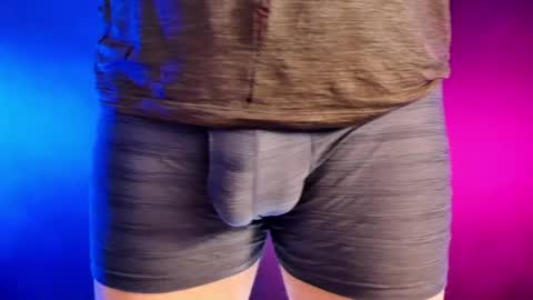 Snapshot of daveloam chatting on April 2026 07:28:02 PM WhyNotDave online show from April 2026 07:28:02 PM