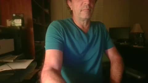 Snapshot of davethebooky chatting on October 2025 05:40:01 AM Dave online show from October 2025 05:40:01 AM