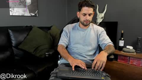 Snapshot of davevilboy chatting on January 2025 12:24:01 PM Daves online show from January 2025 12:24:01 PM