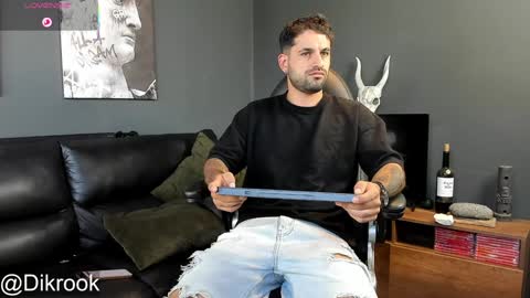 Snapshot of davevilboy chatting on January 2025 12:27:01 PM Daves online show from January 2025 12:27:01 PM