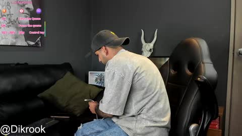 Snapshot of davevilboy chatting on February 2025 12:14:02 PM Daves online show from February 2025 12:14:02 PM