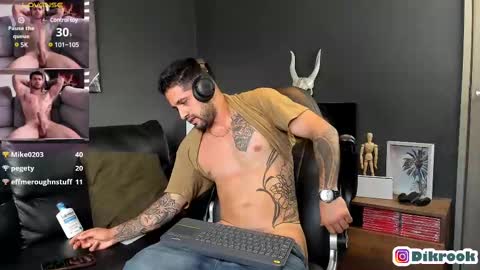 Snapshot of davevilboy chatting on February 2025 03:09:02 PM Daves online show from February 2025 03:09:02 PM