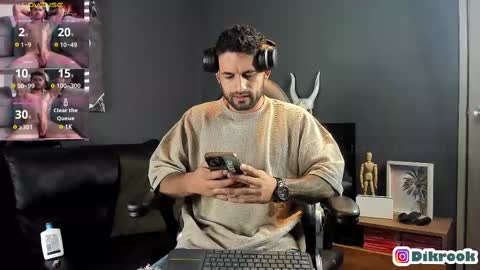 Snapshot of davevilboy chatting on February 2025 11:11:02 AM Daves online show from February 2025 11:11:02 AM