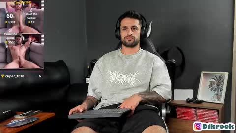 Snapshot of davevilboy chatting on March 2025 04:07:02 PM Daves online show from March 2025 04:07:02 PM