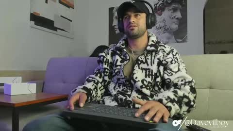 Snapshot of davevilboy chatting on September 2025 02:09:02 PM Daves online show from September 2025 02:09:02 PM