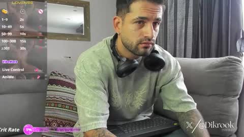 Snapshot of davevilboy chatting on October 2025 12:50:02 PM Daves online show from October 2025 12:50:02 PM