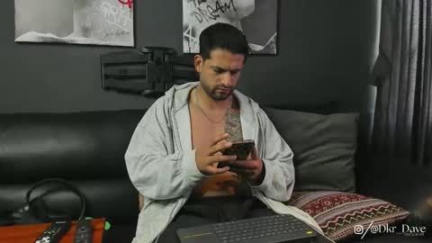 Snapshot of davevilboy chatting on October 2025 12:39:02 PM Daves online show from October 2025 12:39:02 PM