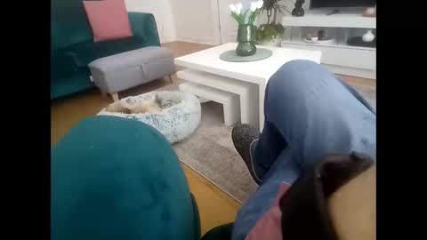 davf76 online show from April 2026 10:21:01 AM