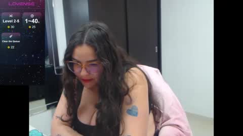 daviana online show from February 2026 12:36:01 PM