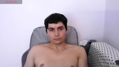 Snapshot of david337607 chatting on August 2026 07:51:01 AM david337607 online show from August 2026 07:51:01 AM