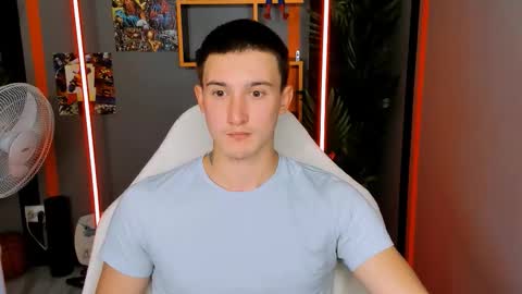 Snapshot of david__diamond chatting on September 2025 03:44:01 PM David online show from September 2025 03:44:01 PM