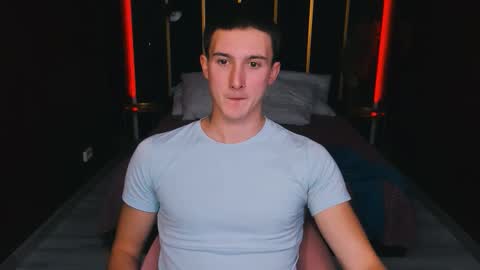 Snapshot of david__diamond chatting on September 2025 03:34:01 PM David online show from September 2025 03:34:01 PM