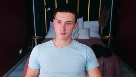 Snapshot of david__diamond chatting on September 2025 08:53:01 PM David online show from September 2025 08:53:01 PM