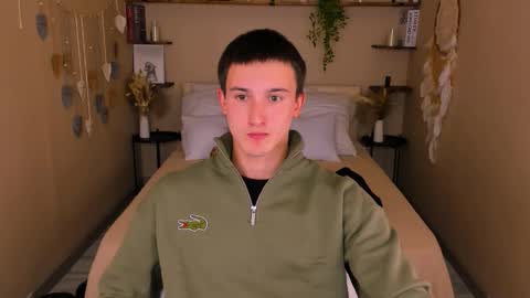 Snapshot of david__diamond chatting on October 2025 09:10:02 PM David online show from October 2025 09:10:02 PM