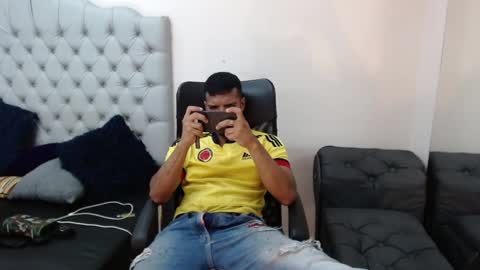 Snapshot of david_bandercock chatting on January 2025 06:38:01 AM david_bandercock online show from January 2025 06:38:01 AM