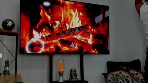 Hey im David that loves to explore and speak their fantasies. Very open talktative and nice. Feel free to chat with me online show from January 2025 11:43:02 AM