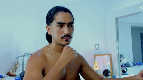 Hey im David that loves to explore and speak their fantasies. Very open talktative and nice. Feel free to chat with me online show from September 2025 01:31:02 AM