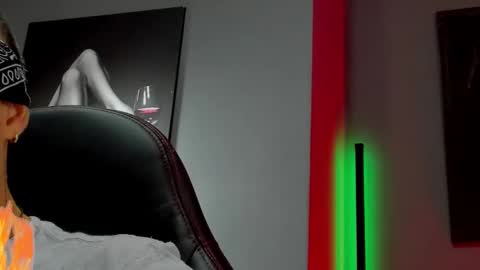 David Jons online show from September 2025 09:27:02 PM