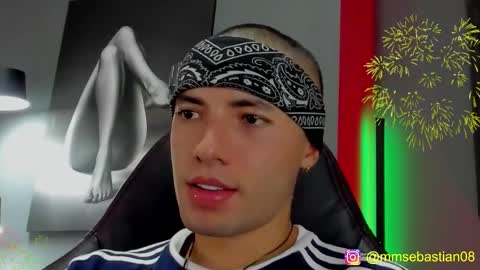 Snapshot of david_jons7 chatting on January 2026 11:50:01 PM David Jons online show from January 2026 11:50:01 PM